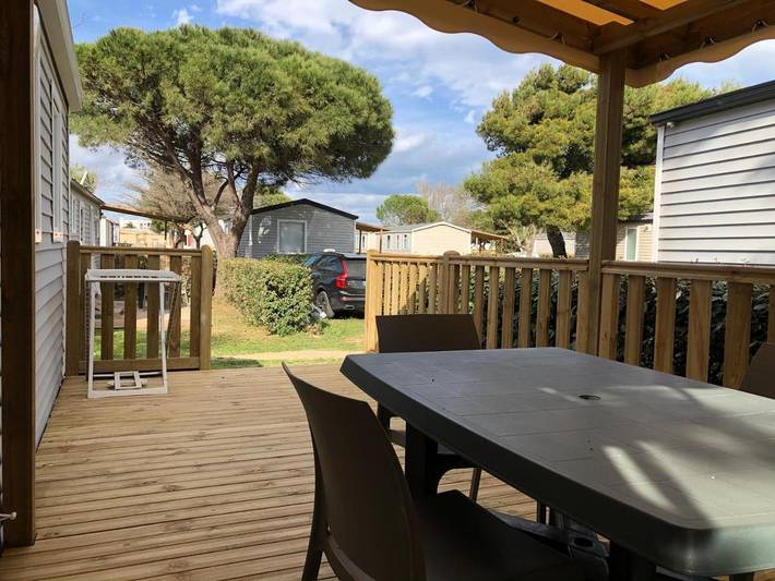 Camping pour 4 personnes, avec bassin pour enfant et piscine ainsi que vue et jardin à Port-la-Nouvelle - 4