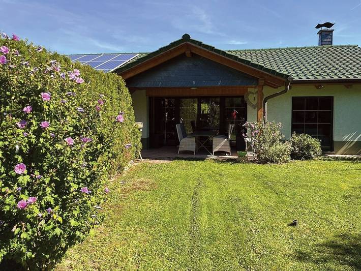 Ferienhaus für 5 Personen, mit Garten und Terrasse in Blankenburg - 3