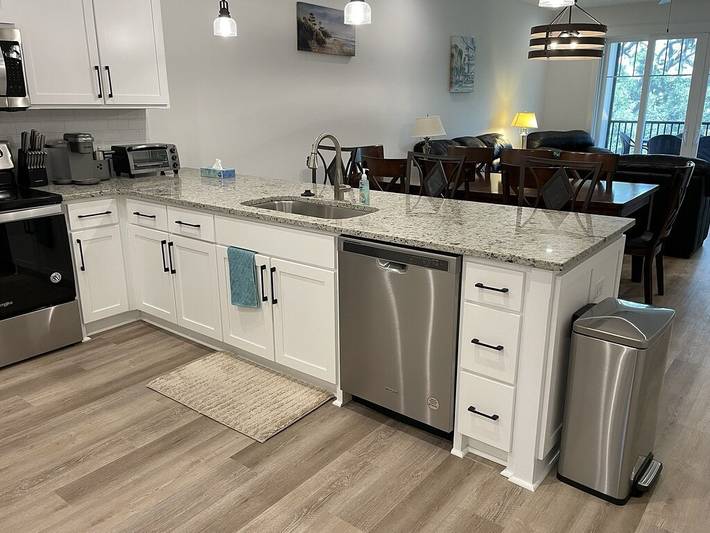 Vacation rental for 6 people, with pool and balcony in Jekyll Island