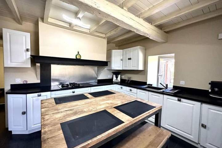Gîte pour 12 personnes, avec piscine et jardin à Cassagne (Haute-Garonne) - 4