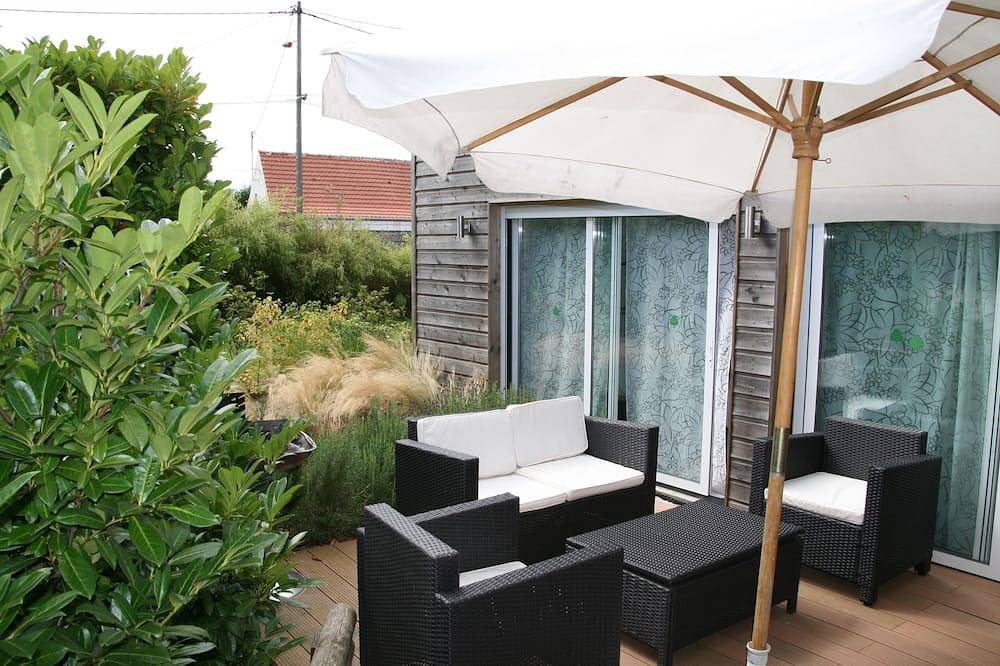 Los jardines de Ilona \"Ecocoon\" in Arques, Región de Saint-Omer
