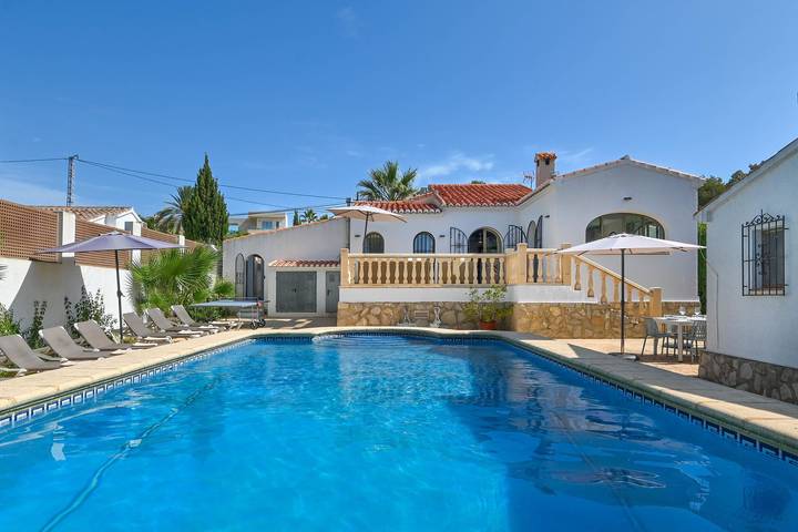 Casa rural para 10 personas, con jardín y piscina, Se admiten mascotas en Jávea