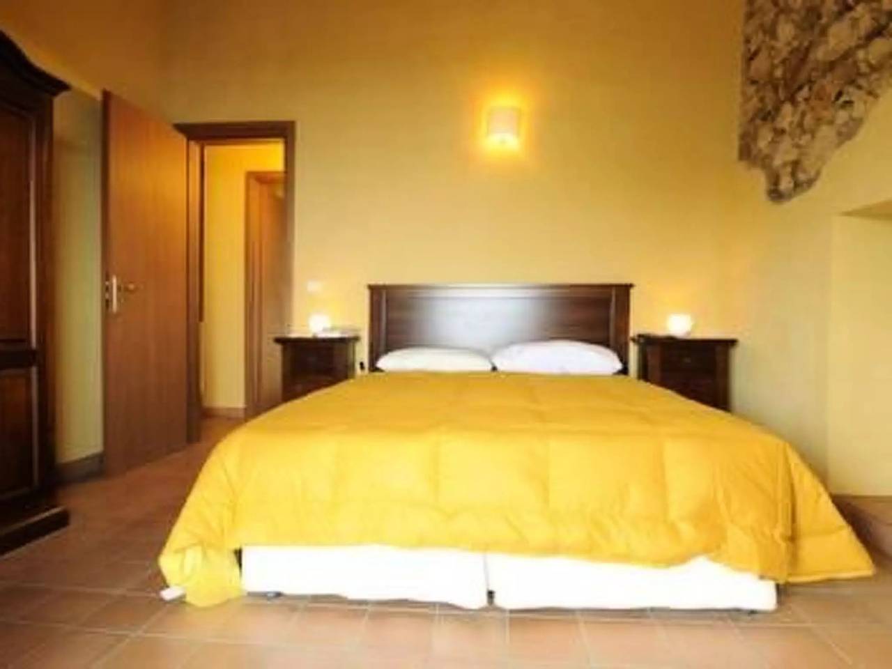 Apartamento entero, 4 estancias 6 personas in Gioiosa Marea, Provincia de Messina