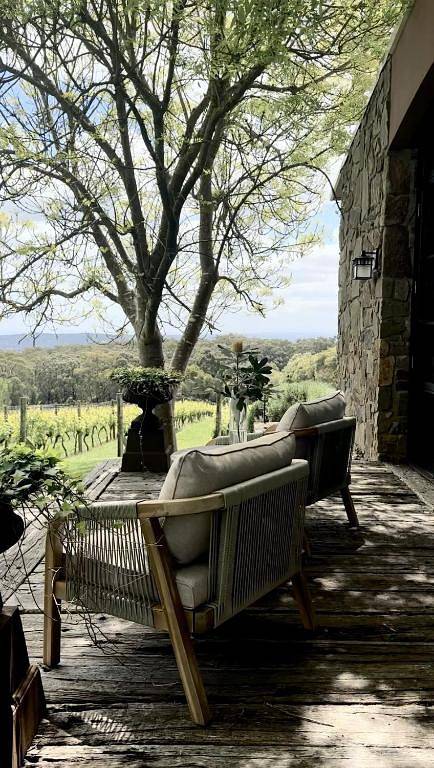 Frogs Pond Vineyards in Red Hill (Victoria), Mornington Peninsula