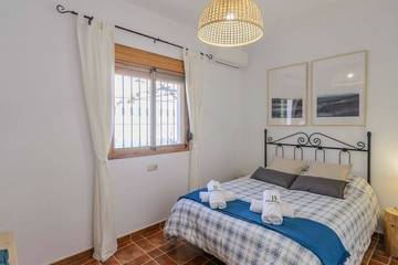 Casa Rural para 6 Personas en El Borge, Provincia de Málaga, Foto 3
