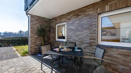 Ferienwohnung für 2 Personen, mit Garten, kinderfreundlich in Sundern