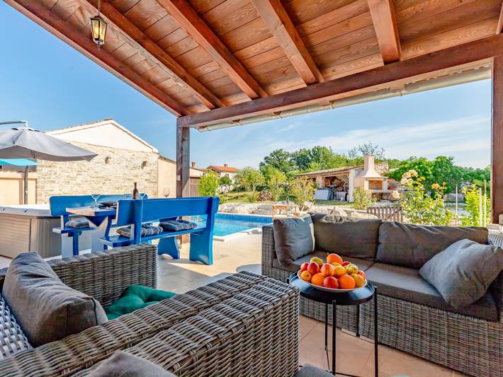 Ferienwohnung für 4 Personen, mit Terrasse und Garten, mit Haustier in Sveti Petar u Šumi - 2