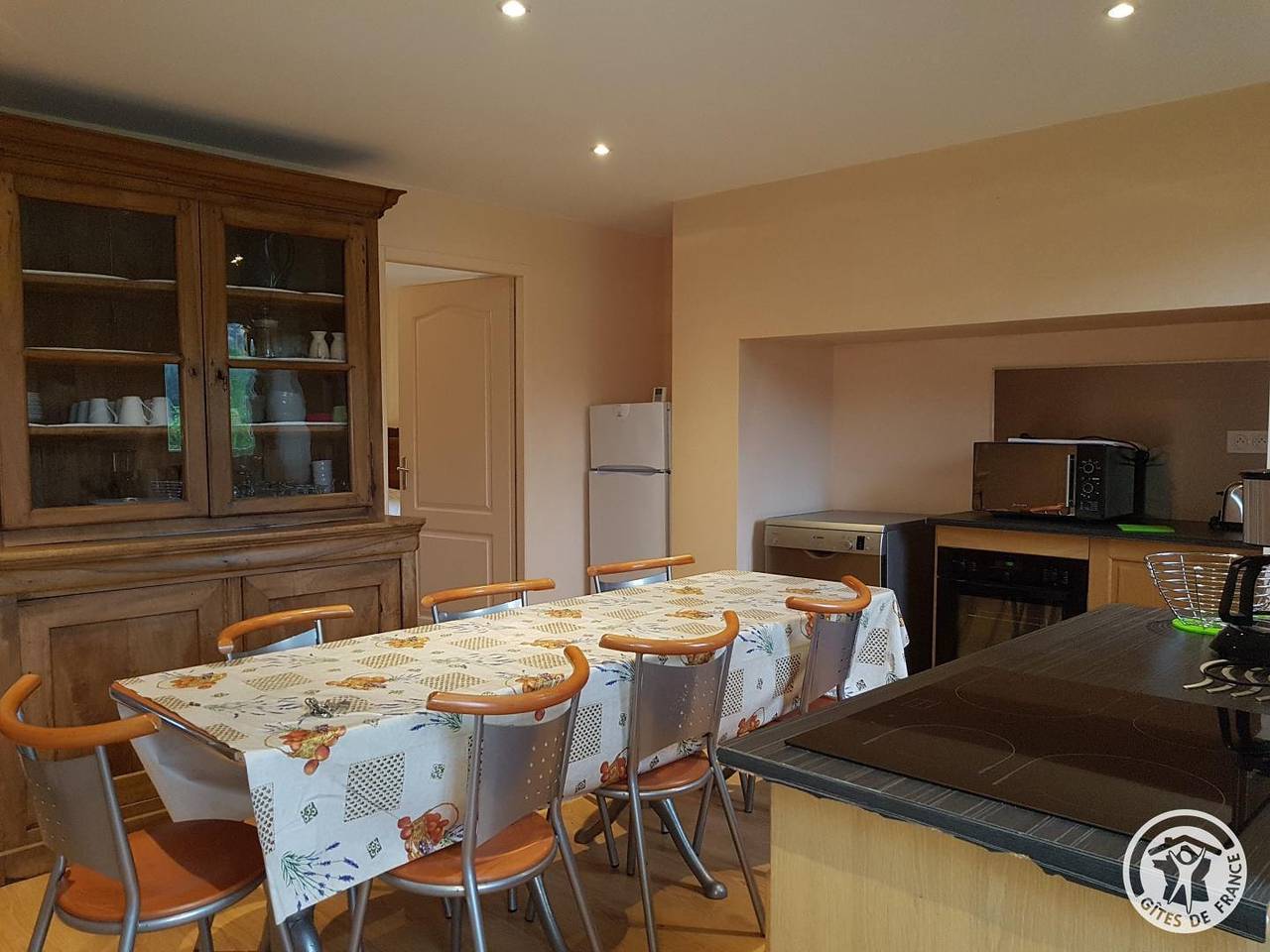 Casa de huéspedes para 5 personas con terraza in Objat, Brive-la-Gaillarde region
