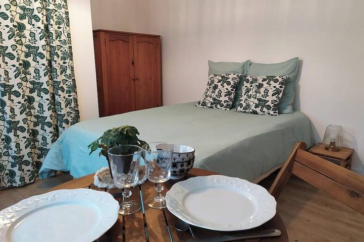 Gîte pour 2 personnes, avec jardin dans Tuffalun - 2