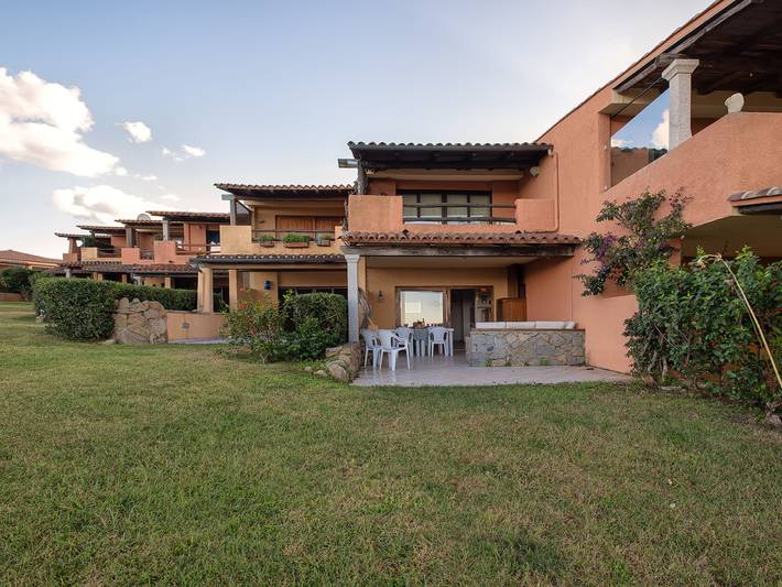 Ferienwohnung für 6 Personen, mit Terrasse und Garten in Nord Sardinien - 2
