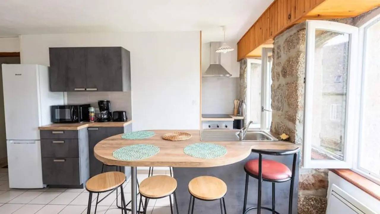 Ganze Ferienwohnung, Ferienwohnung für 5 Personen (35 m²) in Grandvals in Grandvals, Mende und Umgebung