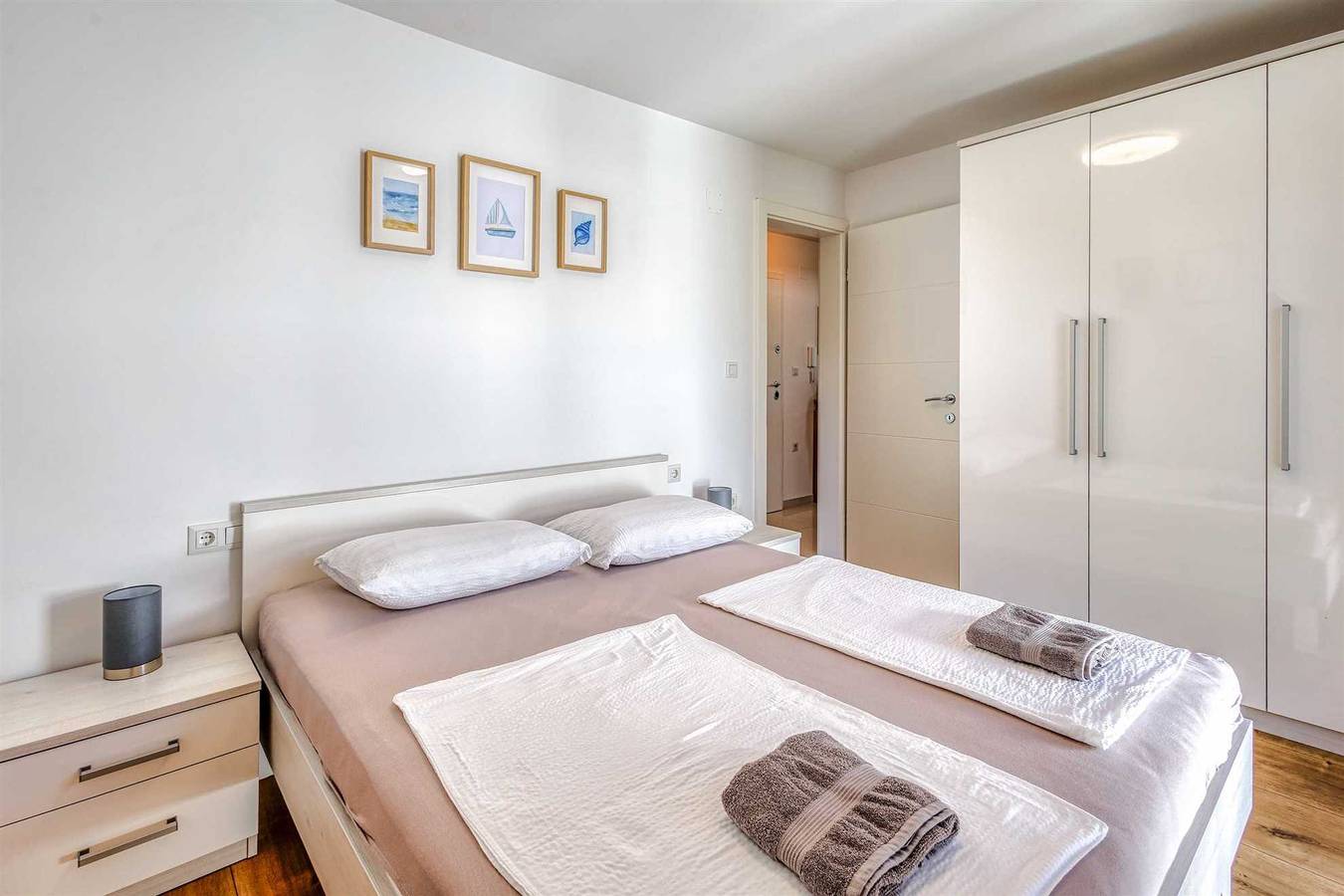 Cały apartament, Apartment Isabella with Seaview in Njivice, Krk