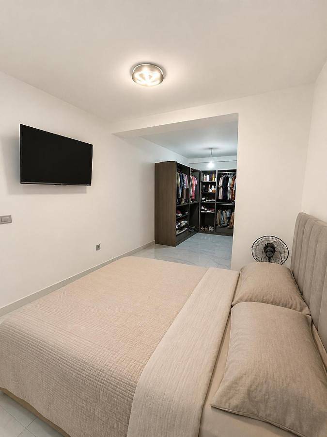 Holiday apartment for 6 people, with terrace - 1