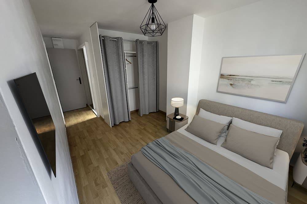 Large house, 25 min from Puy du fou, 2min from Cholet station, 6 bedrooms (12p) in Cholet, Cholet und Umgebung