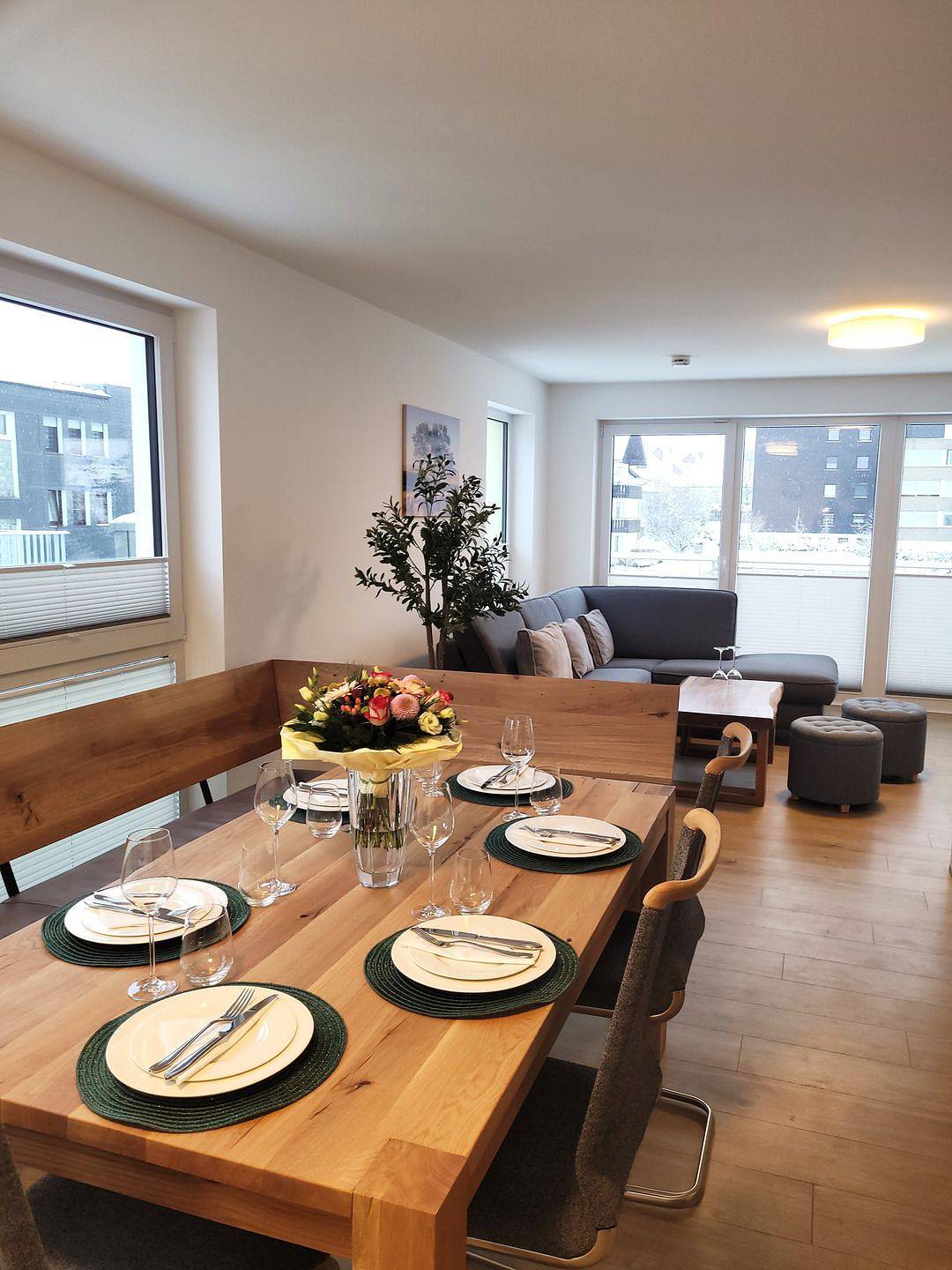 Geheel appartement, Vakantieappartement voor 8 personen met terras in Winterberg, Hochsauerlandkreis