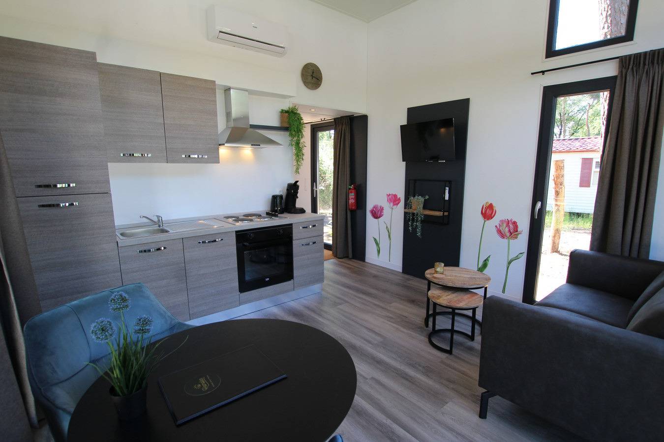 Tiny House voor 2 personen | Resort de Heimolen in Baarle-Nassau, Noord-Brabant