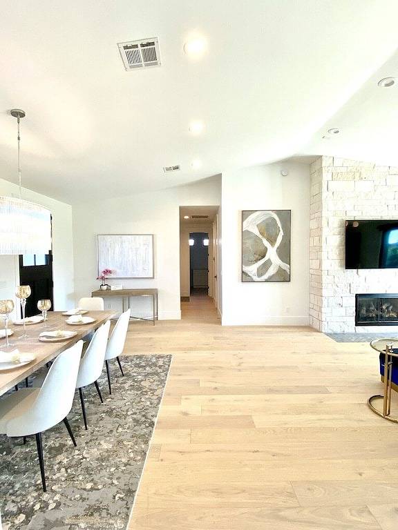 Vacation rental for 12 people, with yard in Camelback Mountain