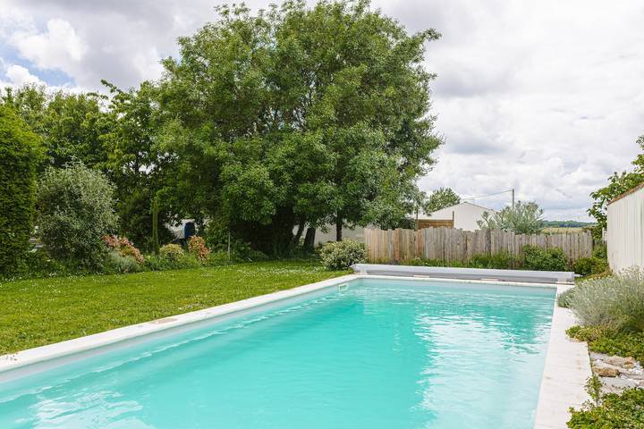 Location de vacances pour 5 personnes, avec Jardin à Puyravault