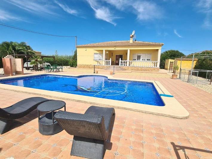 Casa rural para 7 personas, con terraza y vistas además de piscina y jardín en Catral - 3
