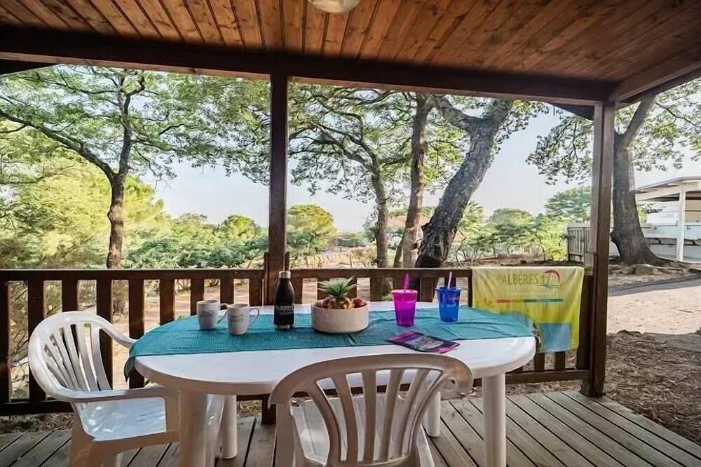 Chalet 1 pièce 2 Personnes in Laroque-des-Albères, Côte méditerranéenne (France)