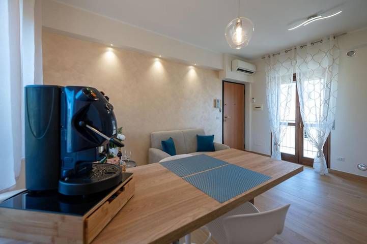 Casa vacanza per 2 persone, con balcone e panorama in Fisciano