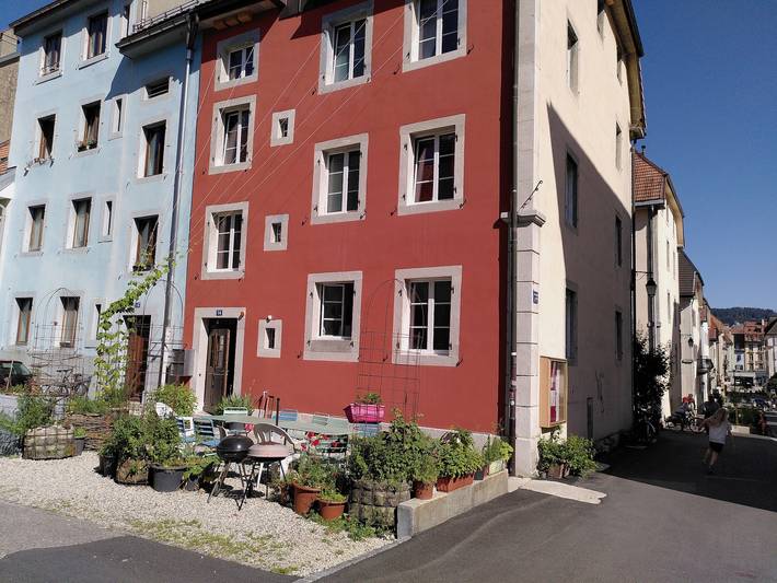 Chambre d’amis pour 4 personnes, avec sauna à La Chaux-de-Fonds