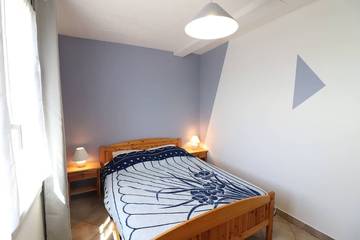 Gîte pour 4 Personnes dans Clavières, Région de Saint-Flour, Photo 1