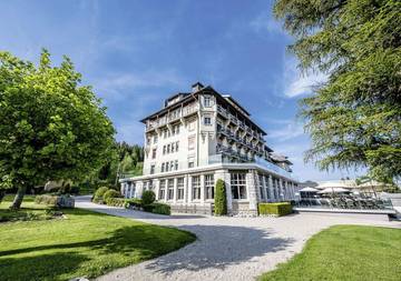 Hôtel pour 2 personnes, avec piscine ainsi que jardin et sauna à Bullet