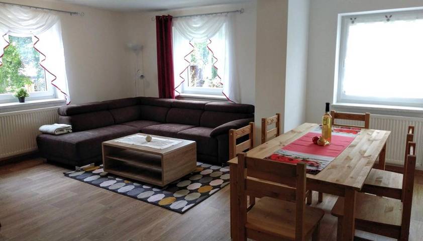 Ferienwohnung für 6 Personen, mit Ausblick und Garten - 1