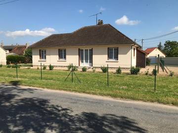 Location de vacances pour 10 personnes, avec jardin à Châtillon-sur-Cher