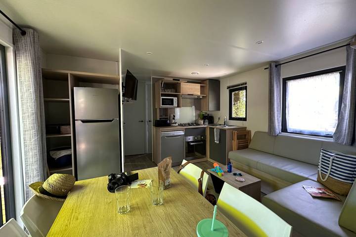 Location de vacances pour 8 personnes, avec piscine et terrasse, adapté aux familles dans Penvins - 4