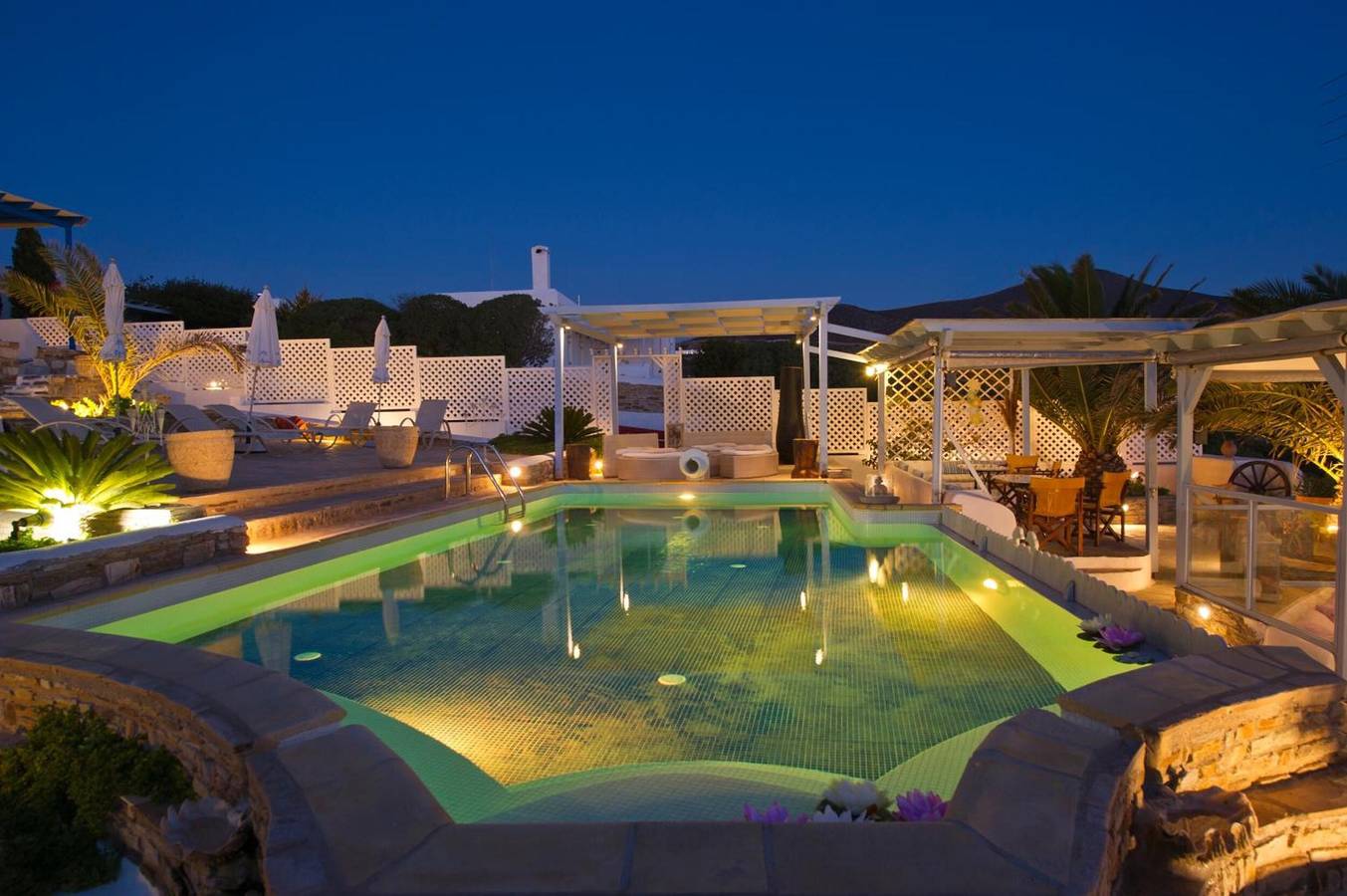 Studio entier, Studio 'Blue Dolphin Antiparos View Suite' avec vue sur la mer, Wi-Fi et climatisation in Unité régionale de Paros