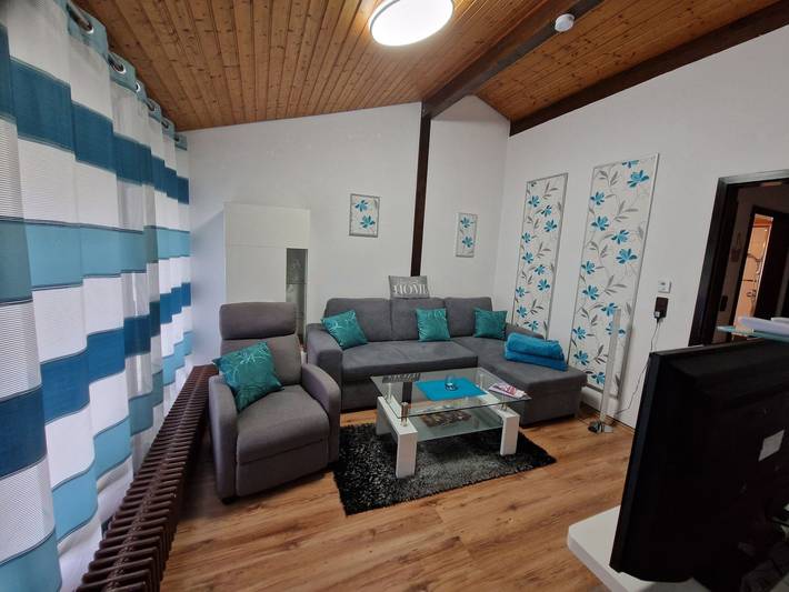 Ferienhaus für 2 Personen, mit Terrasse und Garten in Ronshausen