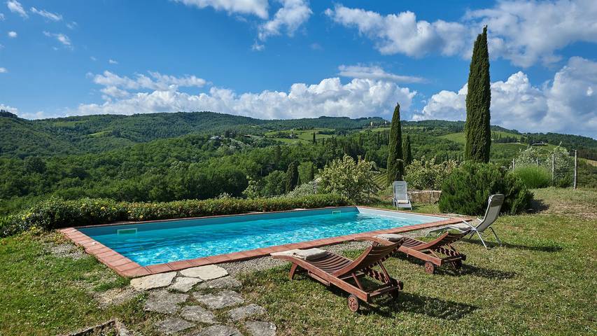 Location de vacances pour 4 personnes, avec jardin et terrasse à Radda in Chianti - 2