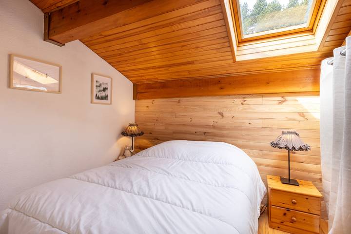 Gîte pour 4 personnes, avec vue sur le lac et balcon à Les Angles - 4