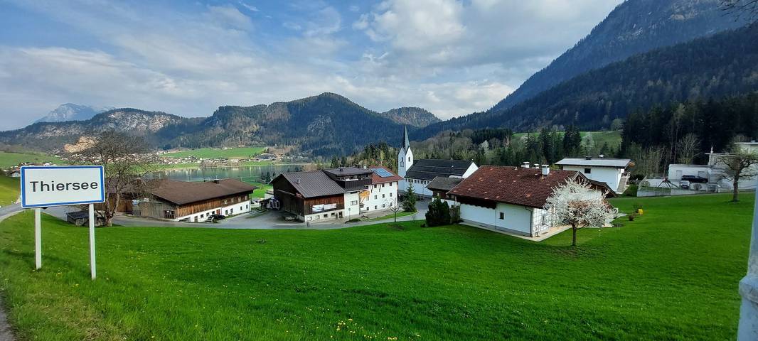 Ferienwohnung für 5 Personen, mit Balkon und Terrasse sowie Seeblick und Ausblick in Thiersee - 3