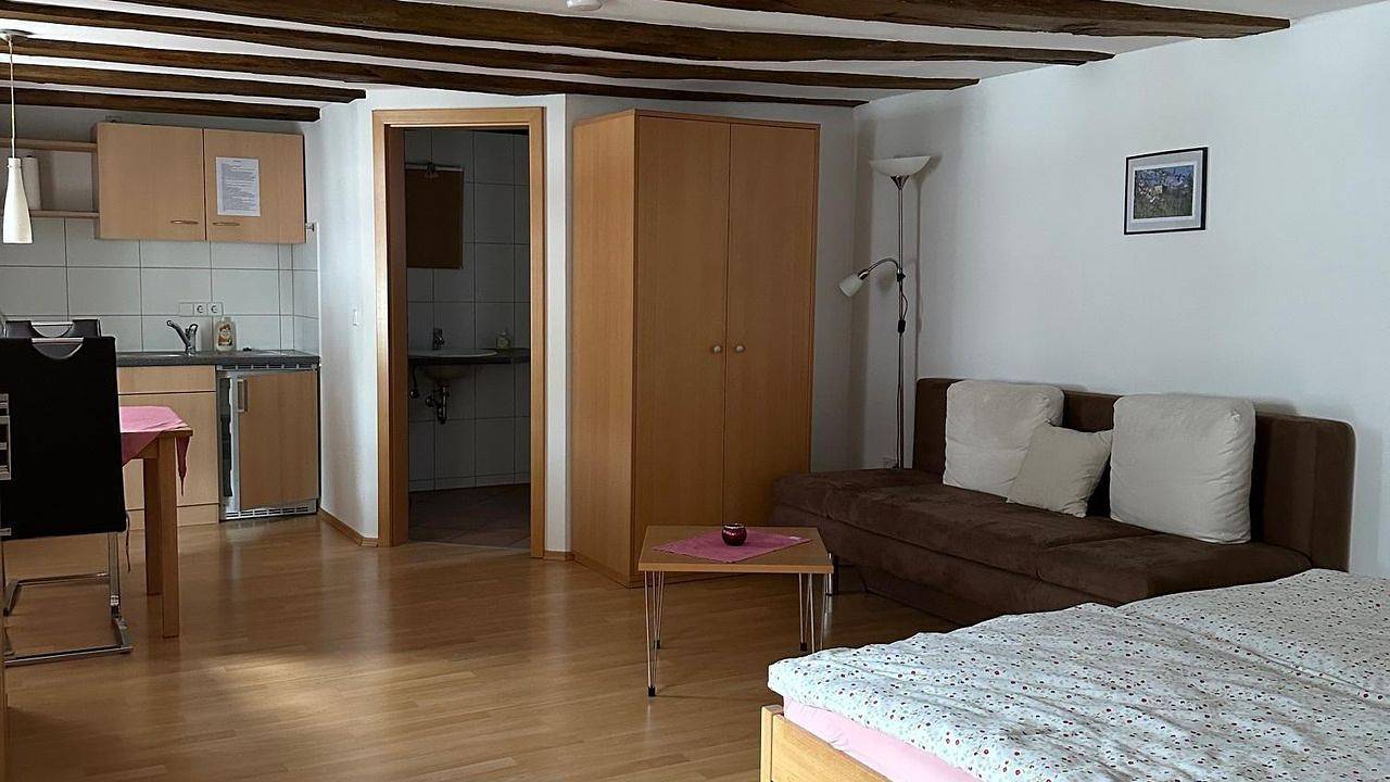 Ganze Ferienwohnung, Ferienwohnung für 2 Personen (28 m²) in Hainfeld in Hainfeld, Südliche Weinstraße