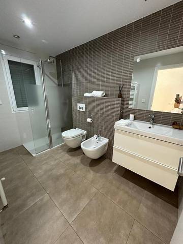 Villa pour 10 personnes, avec vue ainsi que terrasse et piscine à Alicante