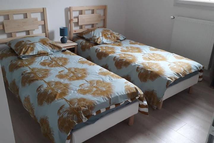 Location de vacances pour 6 personnes, avec jardin dans Plage de Grève Blanche (Plouguerneau) - 4