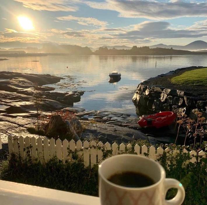 Ferienhaus für 5 Personen, mit Terrasse und Garten sowie Ausblick in Bud