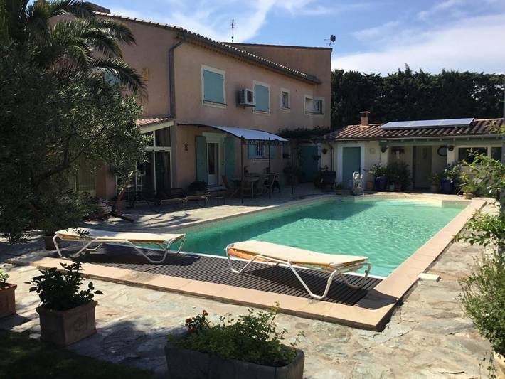 Chambre d’hôte pour 4 personnes, avec jardin ainsi que piscine et jacuzzi, animaux acceptés à Mouriès - 3