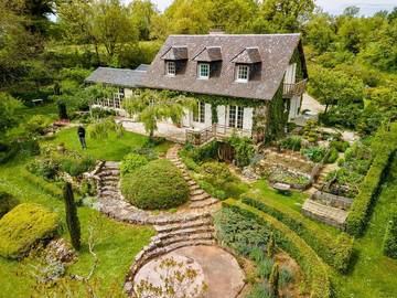 Chambre d’hôte pour 2 personnes, avec jardin à Sébazac-Concourès