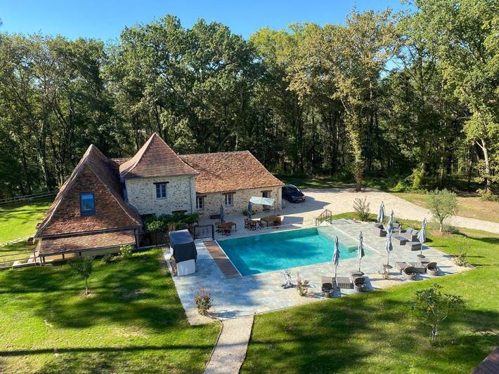 Chambre d’hôte pour 4 personnes, avec vue ainsi que jardin et piscine à Lamonzie-Montastruc