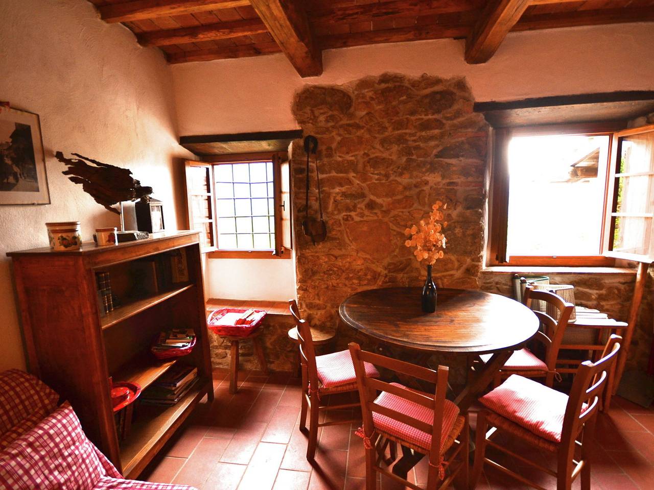 Cottage in Pescia met zwembad en tuin in Pescia, Provincie Pistoia