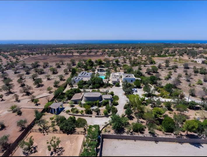 Villa pour 28 personnes, avec jardin dans les Pouilles