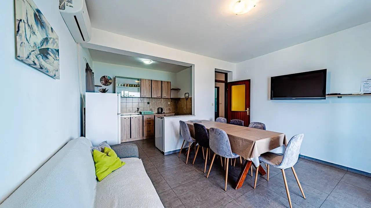 Ganze Ferienwohnung, Ferienwohnung für 8 Personen (93 m²) in Pještata in Dubrovnik-Neretva