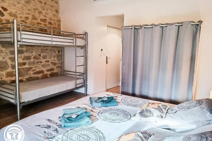 Location de vacances pour 6 personnes, avec jardin à Cardaillac - 4