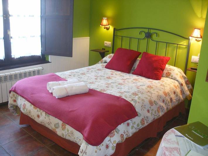 Casa rural para 2 personas, con Jacuzzi además de Terraza y Jardín en Cudillero