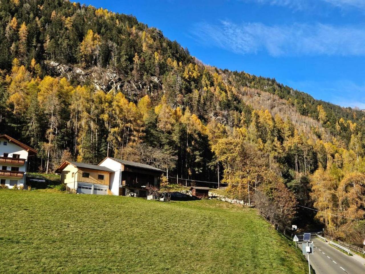 Ganzes Studio, Studio „Maria Beatrice Giallo“ mit Seeblick und Wlan in Mühlbach, Dolomiti Superski