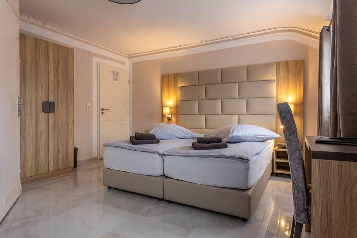 Hotel für 2 Personen, mit Terrasse in Tübingen - 3